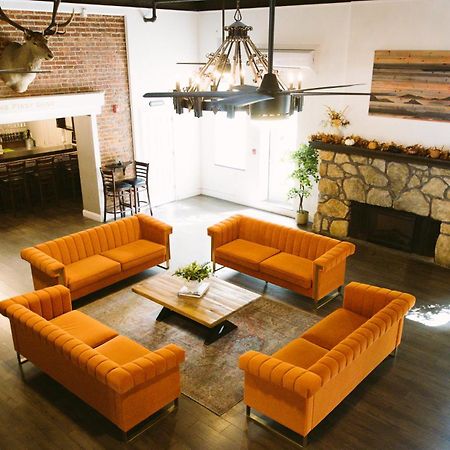 סיינט קלאוד Hunter Arms Hotel מראה חיצוני תמונה