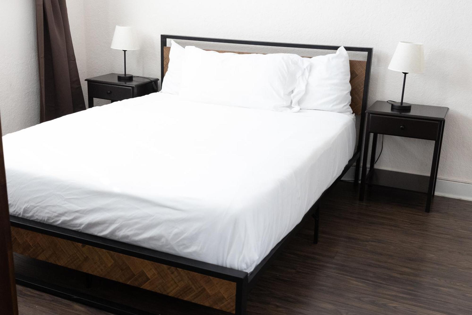 סיינט קלאוד Hunter Arms Hotel מראה חיצוני תמונה